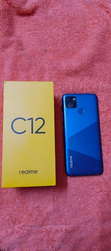 realme c12 8