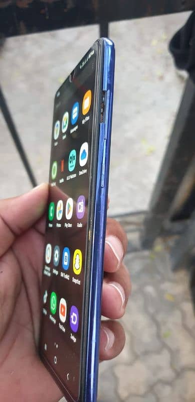 samsung A31 4 128 urgent sell 1