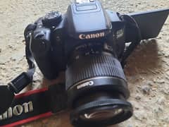 Canon 700D Dslr