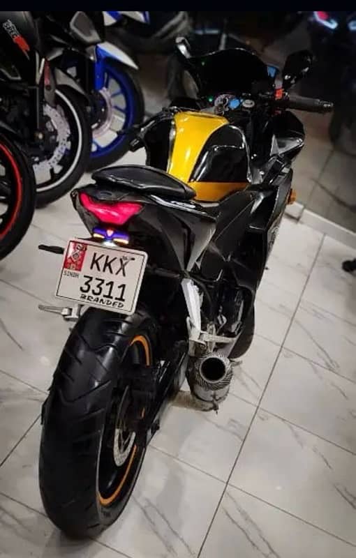 Yamaha YZF R3 replica 400cc heavy bike 4