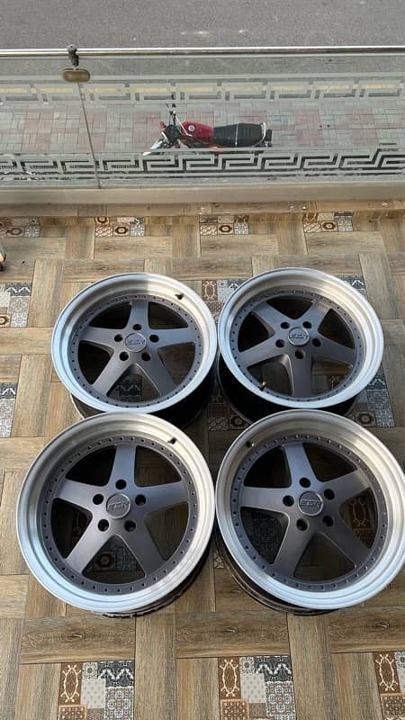 ESR 18 Inch Alloy Rims 8.5/9.5 JJ With Pirelli Tyres 114 PCD 0