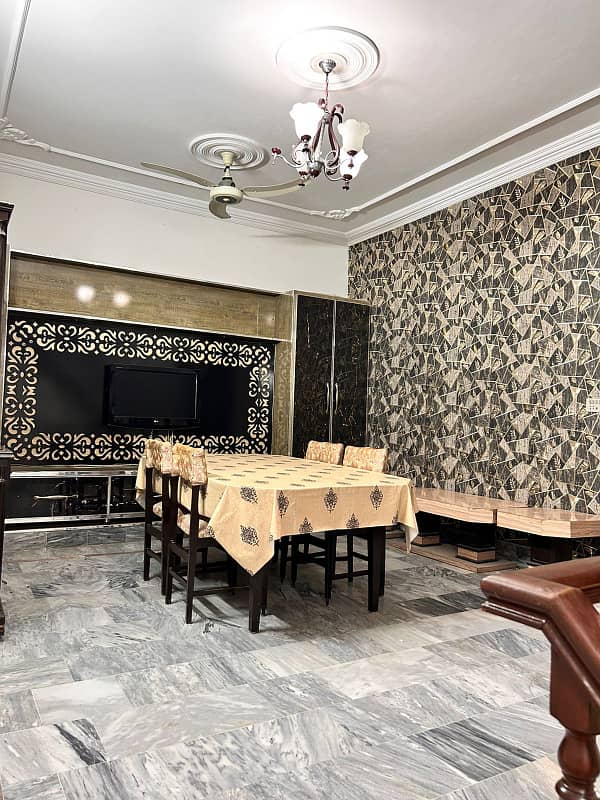 5 Marla Used House for Sale in Johar Town 8