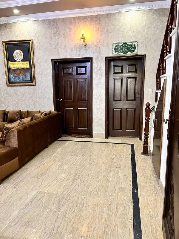 5 Marla Used House for Sale in Johar Town 19