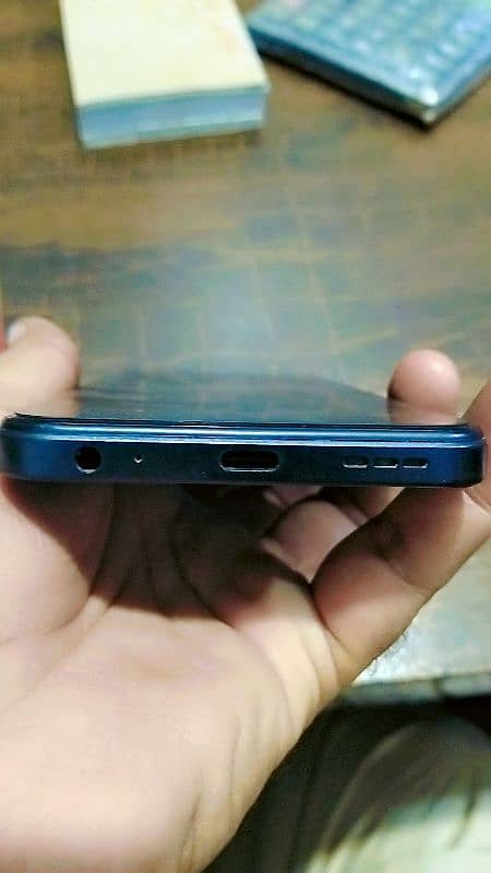 Infinix hot30play full bax 4+4/64 3