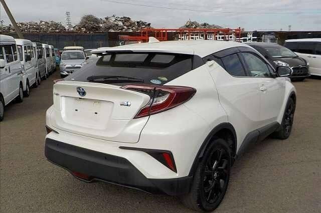 TOYOTA C-HR 2019 G NERO , VERIFIABLE AUCTION SHEET , FRESH IMPORT 5