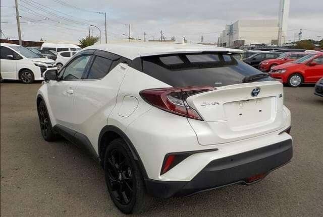 TOYOTA C-HR 2019 G NERO , VERIFIABLE AUCTION SHEET , FRESH IMPORT 7