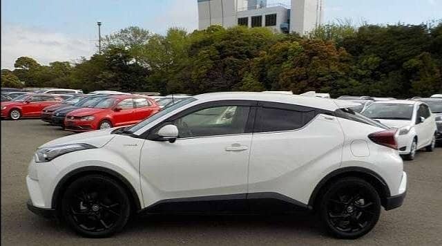 TOYOTA C-HR 2019 G NERO , VERIFIABLE AUCTION SHEET , FRESH IMPORT 8