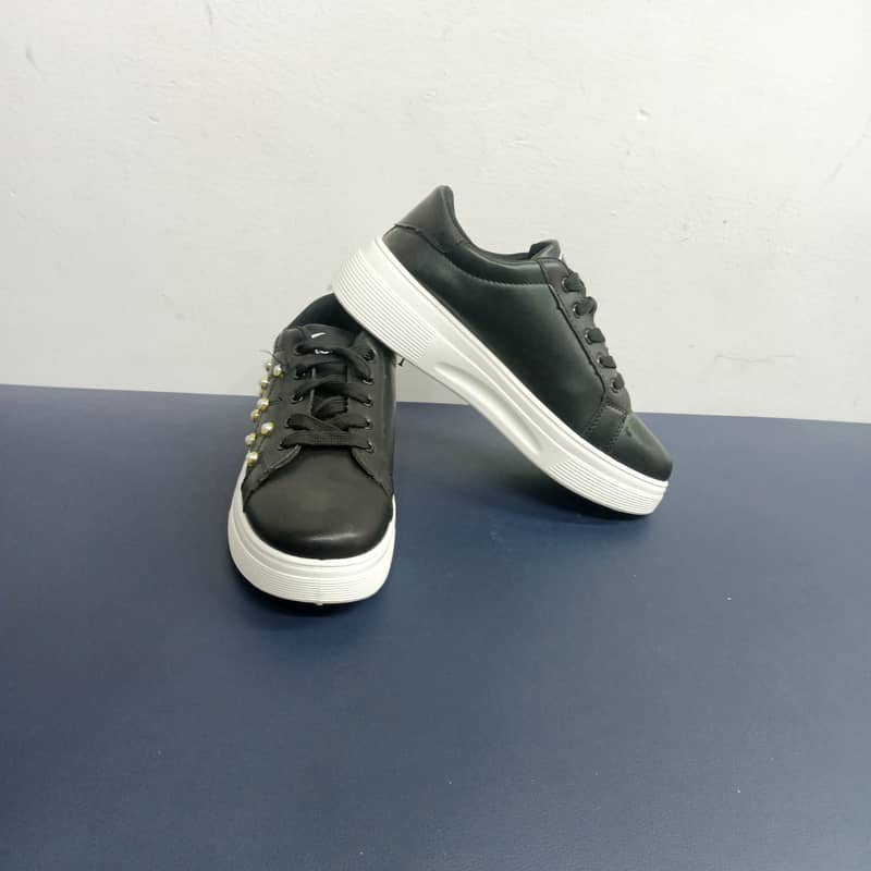 Ideal Trendy Black Sneakers with Golden Studs - Stylish & Comfortable" 1