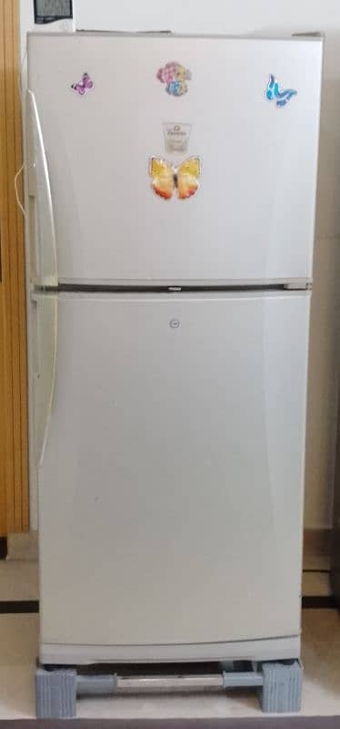 refrigerator in a good condition for sale with stand 0