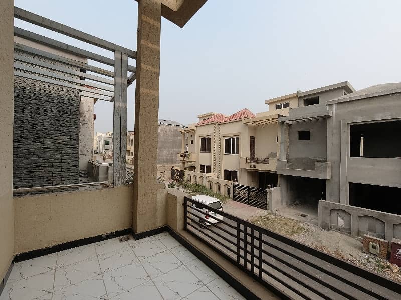 Prominently-Located 5 Marla House Available In Bahria Town Phase 8 - Ali Block 15