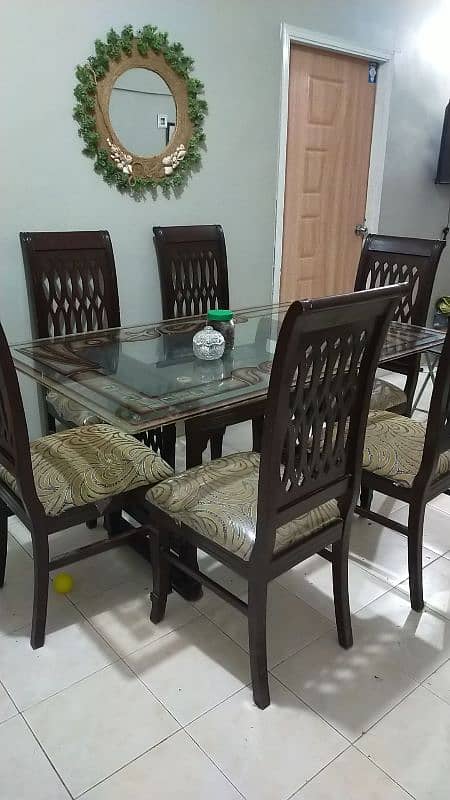 dining table and 6 chairs 0