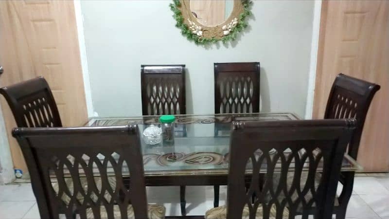 dining table and 6 chairs 2