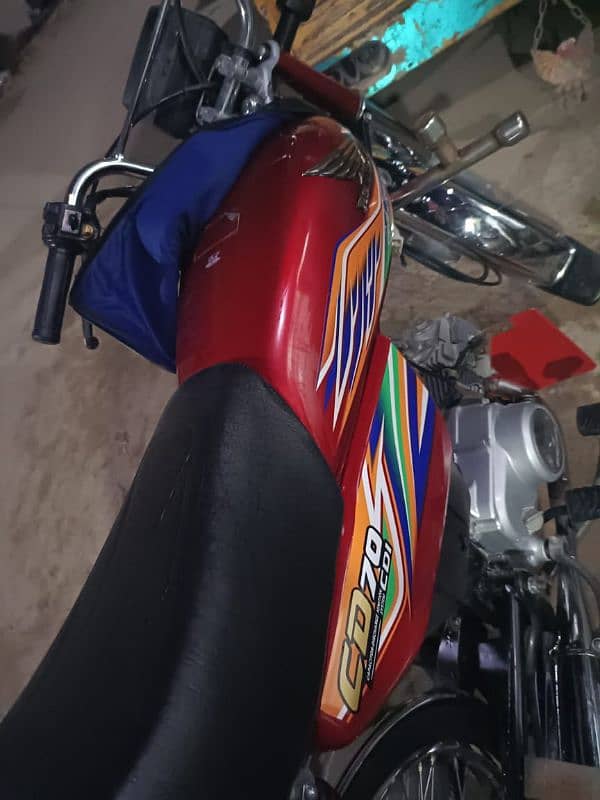 Honda 70 in good condition 2