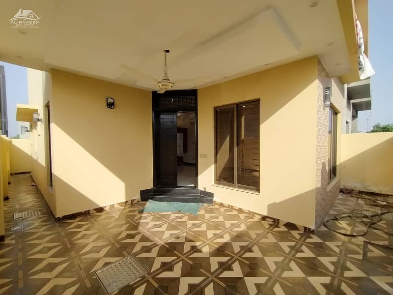 5 Marla House For Sale in DHA Phase 9 Town Reasonable Price Near Askari 11 Lahore 3