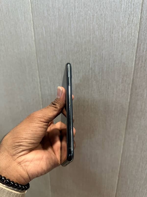 Iphone 11 pro max 256 Gb Pta Approved 2