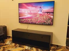 Samsung Q60c QLed - Brand New Smart TV