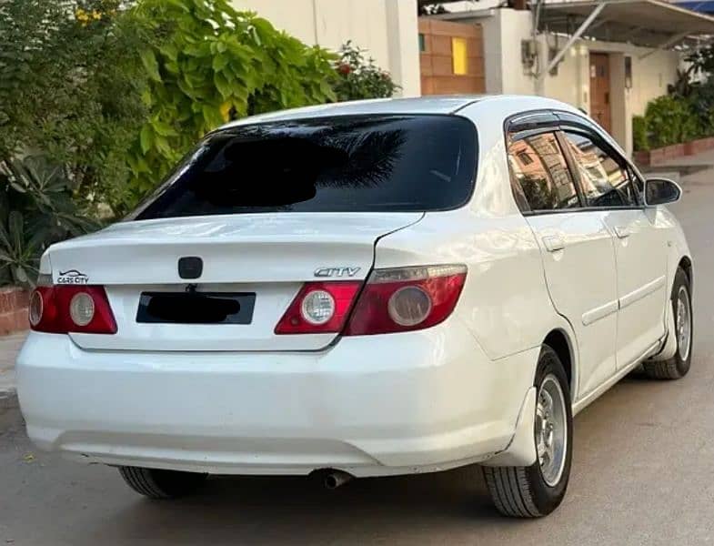 Honda City IDSI 2008 Lahore Registered Extremely Good Condition 4