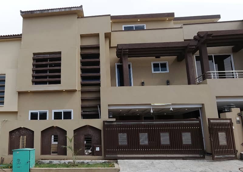 Prime Location House Of 7 Marla Is Available For sale In Bahria Town Phase 8 - Safari Valley, Rawalpindi 0