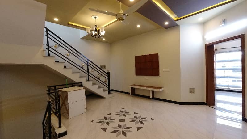 Prime Location House Of 7 Marla Is Available For sale In Bahria Town Phase 8 - Safari Valley, Rawalpindi 8