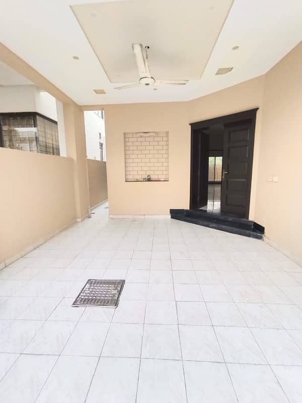 7 Marla House For Rent Prime Location of DHA Phase 6 Near Park & Mosque & Commercial Facilities 2