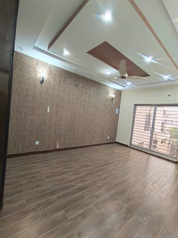 7 Marla House For Rent Prime Location of DHA Phase 6 Near Park & Mosque & Commercial Facilities 13