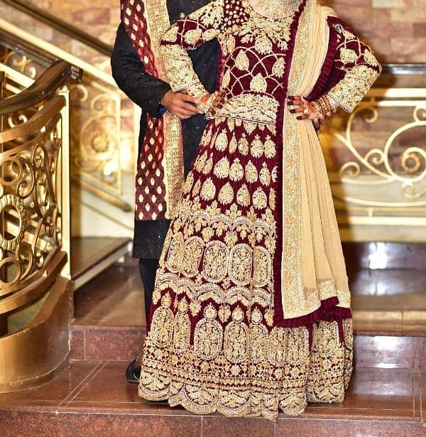 urgent need to sell. latest bridle lehnga. 2