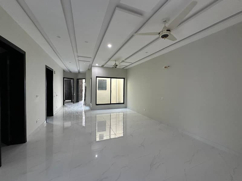 12 Marla Upper Portion Near To Main Boulevard Available For Rent In Low Budget 8