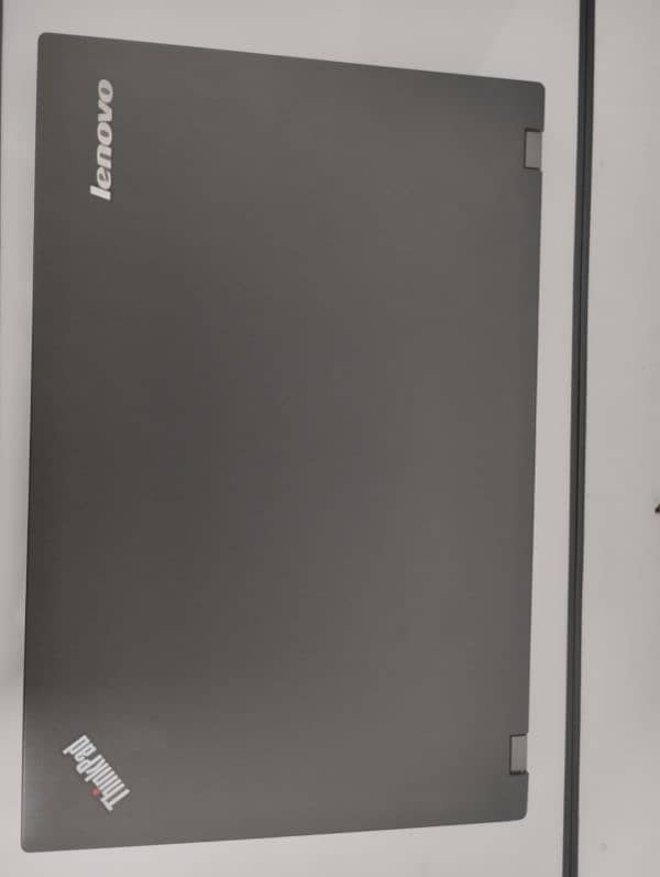 Lenovo Thinkpad 8 GB Ram 128 SSD 3