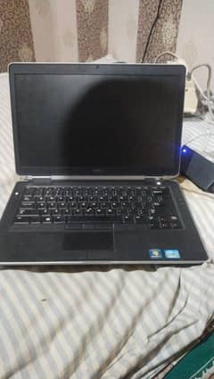 laptop for sale urgent base