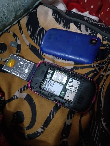 nokia asha 200 dual sim 100% original modle h 4