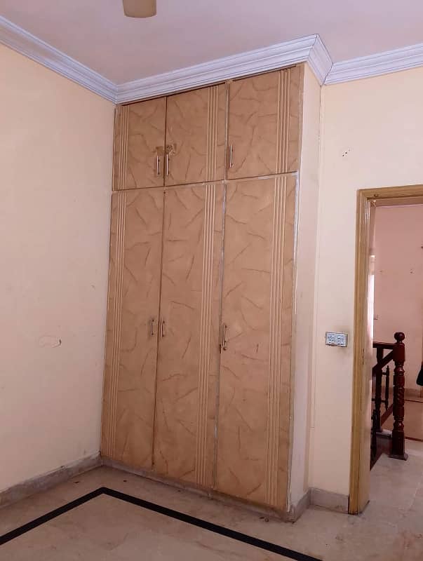 5 marla upper portion in johar town 5