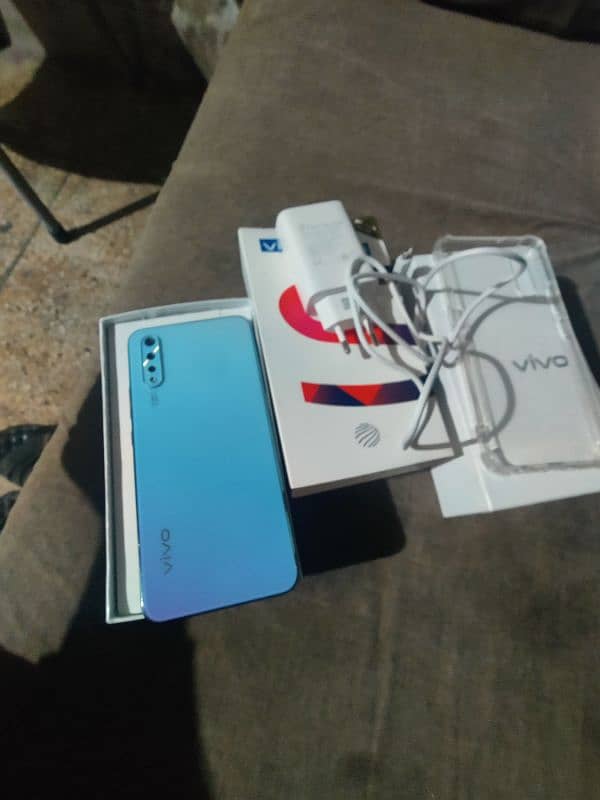 vivo s1 ram 8 256gb 2