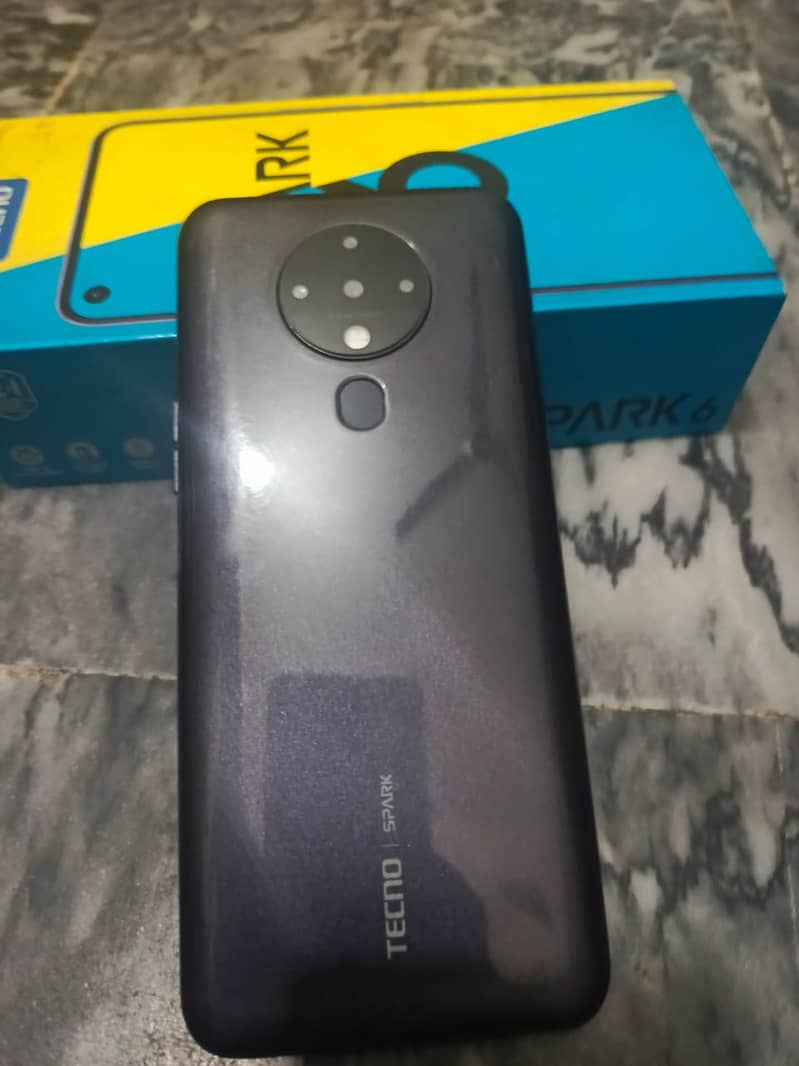 Tecno Spark 6 - 4/64 GB With Box & Charger 2