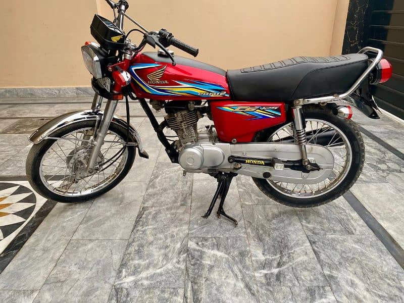 HONDA CG 125 condition 10by 10 contact 03000066631 7