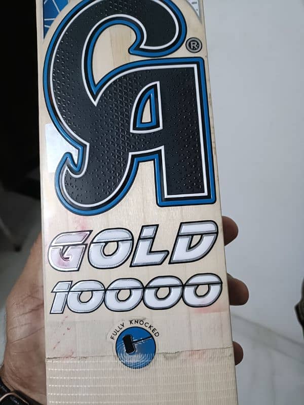 CA 10000 GOLD EDITION CRICKET BAT 4