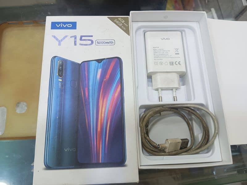 vivo y15  4 /64 0