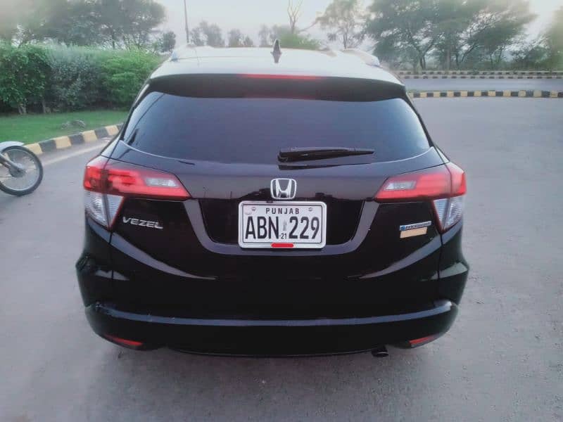 Honda Vezel 2015 Model/2020 Import 6