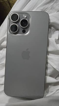 IPhone 15 pro Max 256 gb PTA