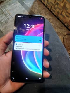 vivo v 21e (8+128) total genuine PTA proved