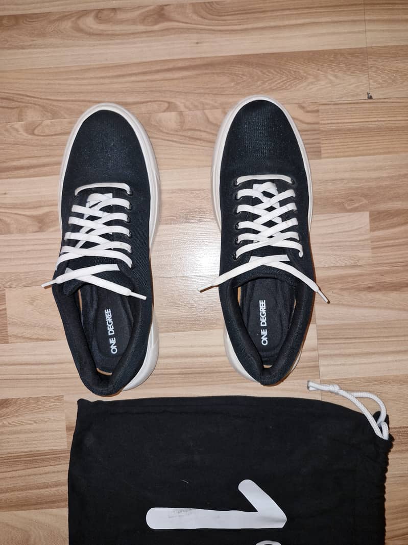 One Degree LightX sneakers for sale 3