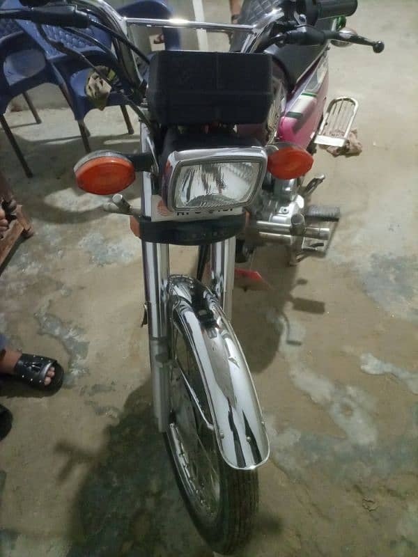 Honda 125 CG Self Start 2