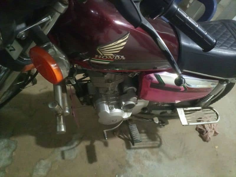 Honda 125 CG Self Start 3