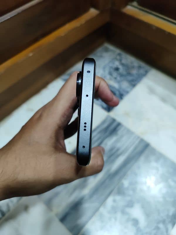 Redmi note 13 pro plus (Read Ad first) 3