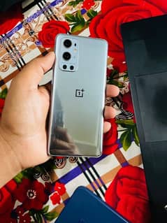 One plus 9 pro 12/256 Dual Global