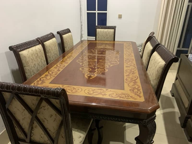 DINING TABLE 1