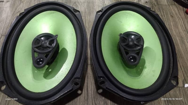 Boss Speakers Complete Set 11