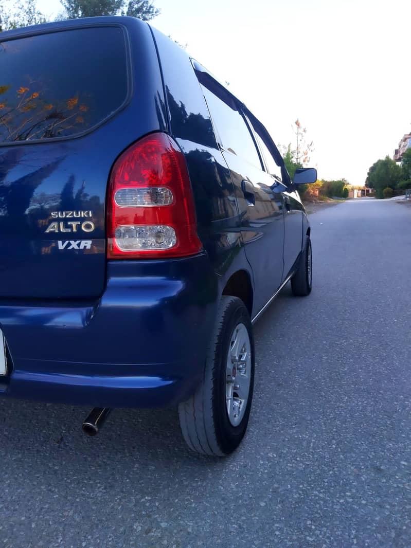 Suzuki Alto 2012 11