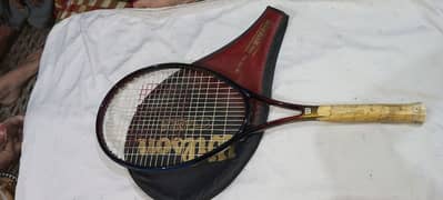 Tennis racket