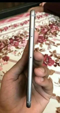 iPhone 6s 10 by 10 all okay