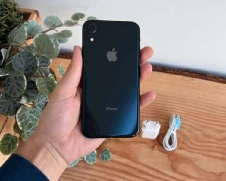 iPhone XR 64GB Non Pta 0